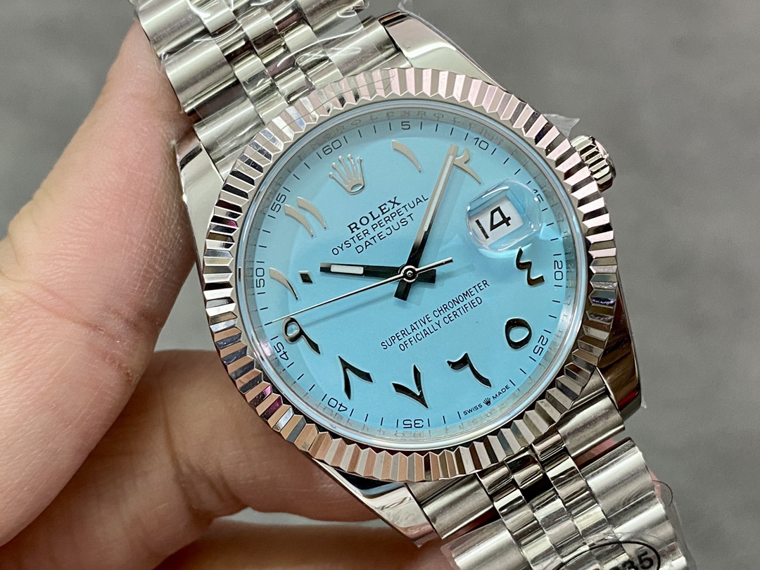 Rolex Datejust 41 Ice Blue Dial with Fluted Bezel 126334 Men's Watch