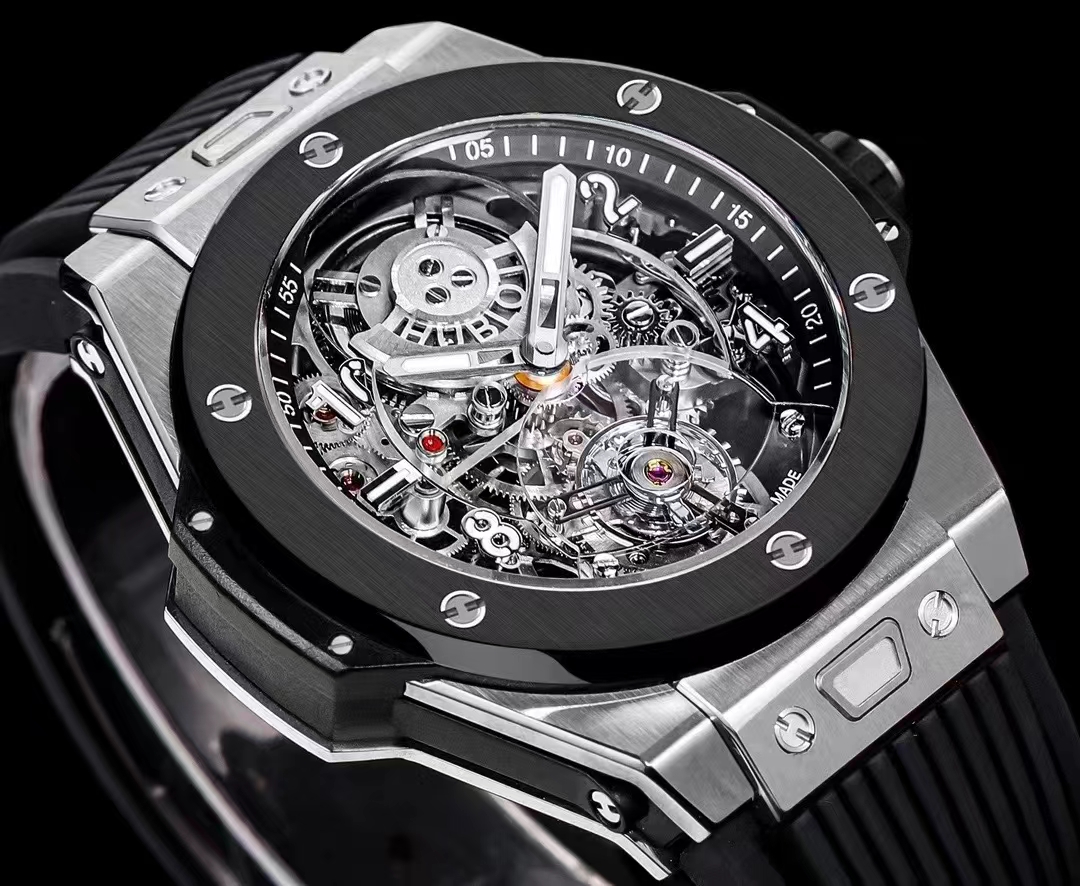 Hublot Big Bang Unico Chronograph 45mm HUB6035 Movement