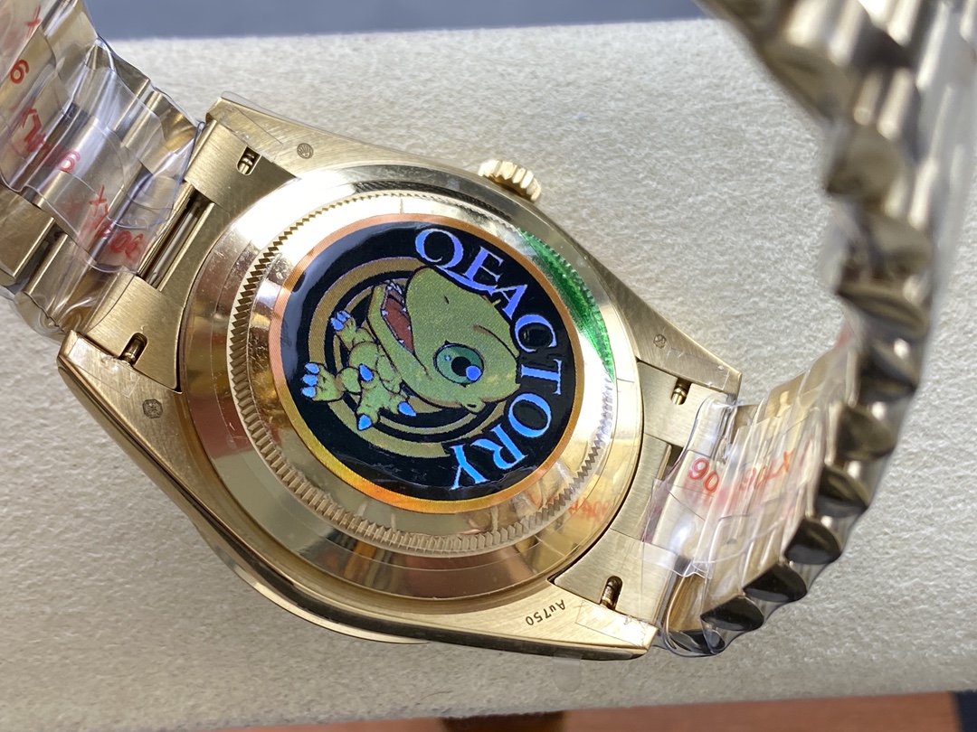 Rolex Day-Date 228348RBR 0043 Black Diamond Dial Diamond Bezel 40mm Mens Replica Watch