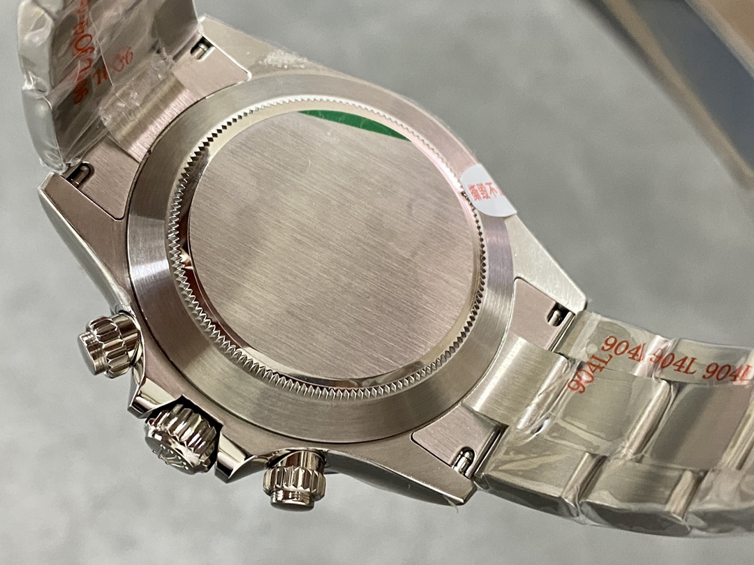 Rolex Daytona Platinum Green Dial Ceramic Bezel LNIB 126506 40mm Stainless Steel Men's Watch