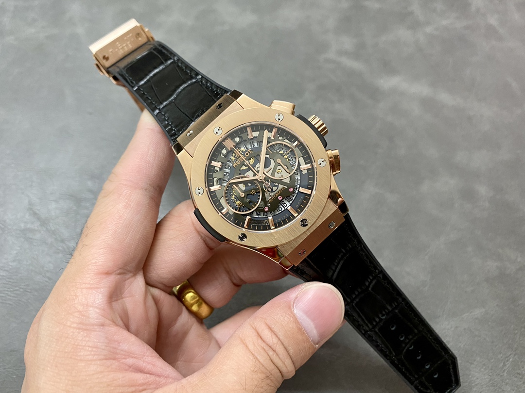 Hublot Classic Fusion 525.CM.0170.RX 45MM Replica Watch