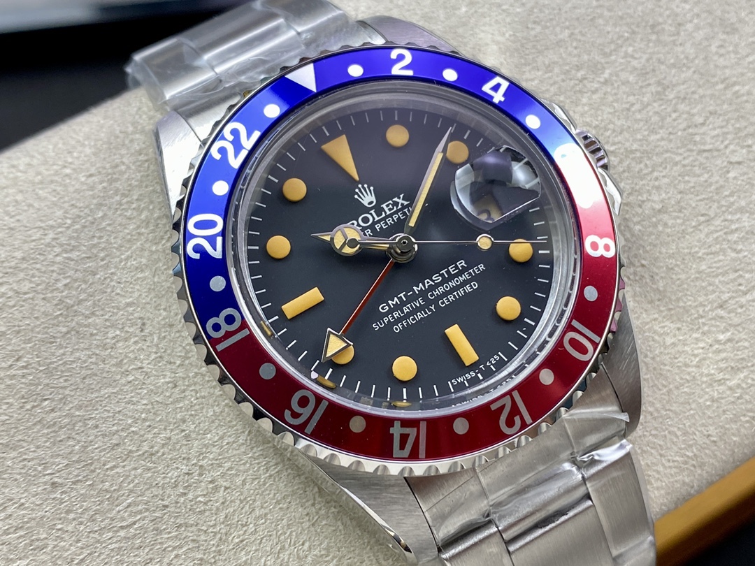 Rolex GMT-Master II 16710 Black Dial Blue Red Pepsi Bezel 40MM Mens Replica Watch