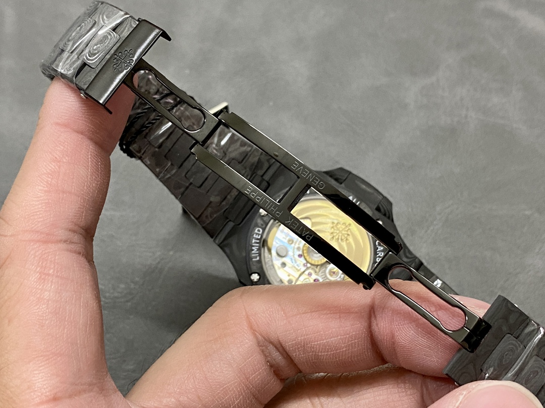 Patek Philippe Nautilus Carbon Fiber Case Blue Dial 5711 40MM Watch