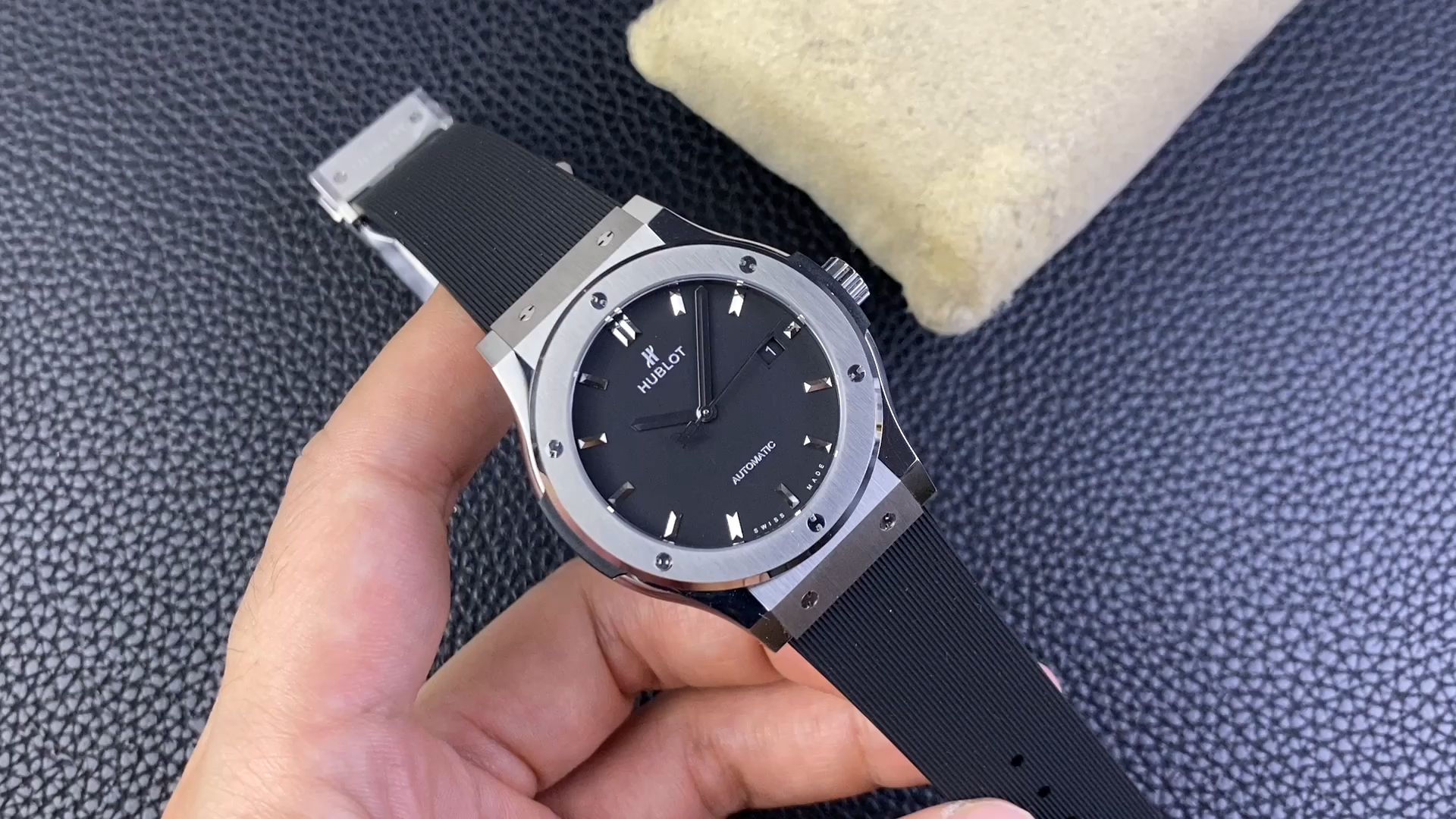 Hublot Classic Fusion 511.co.1181.rx 45mm Mens