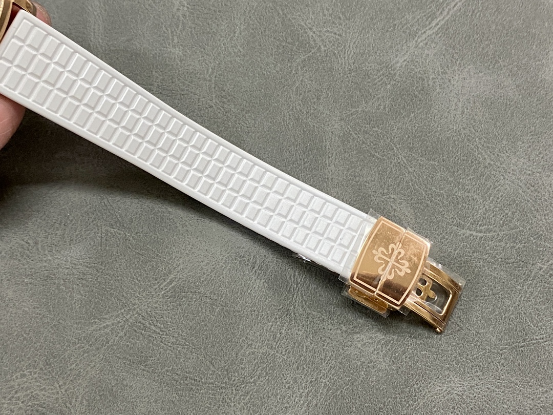 Replica Patek Philippe Aquanaut Rose Gold White Dial 5068R 010 36mm Lady Watch