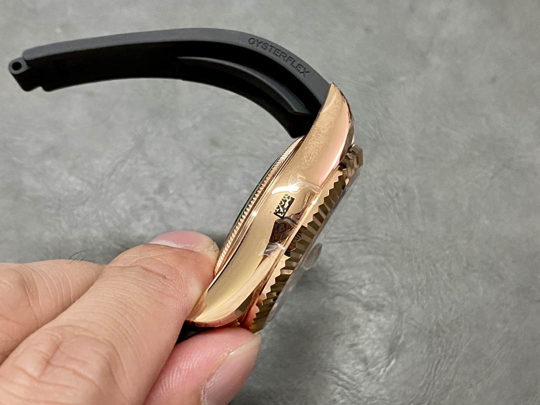 Rolex Sky Dweller m336235 0002 42mm