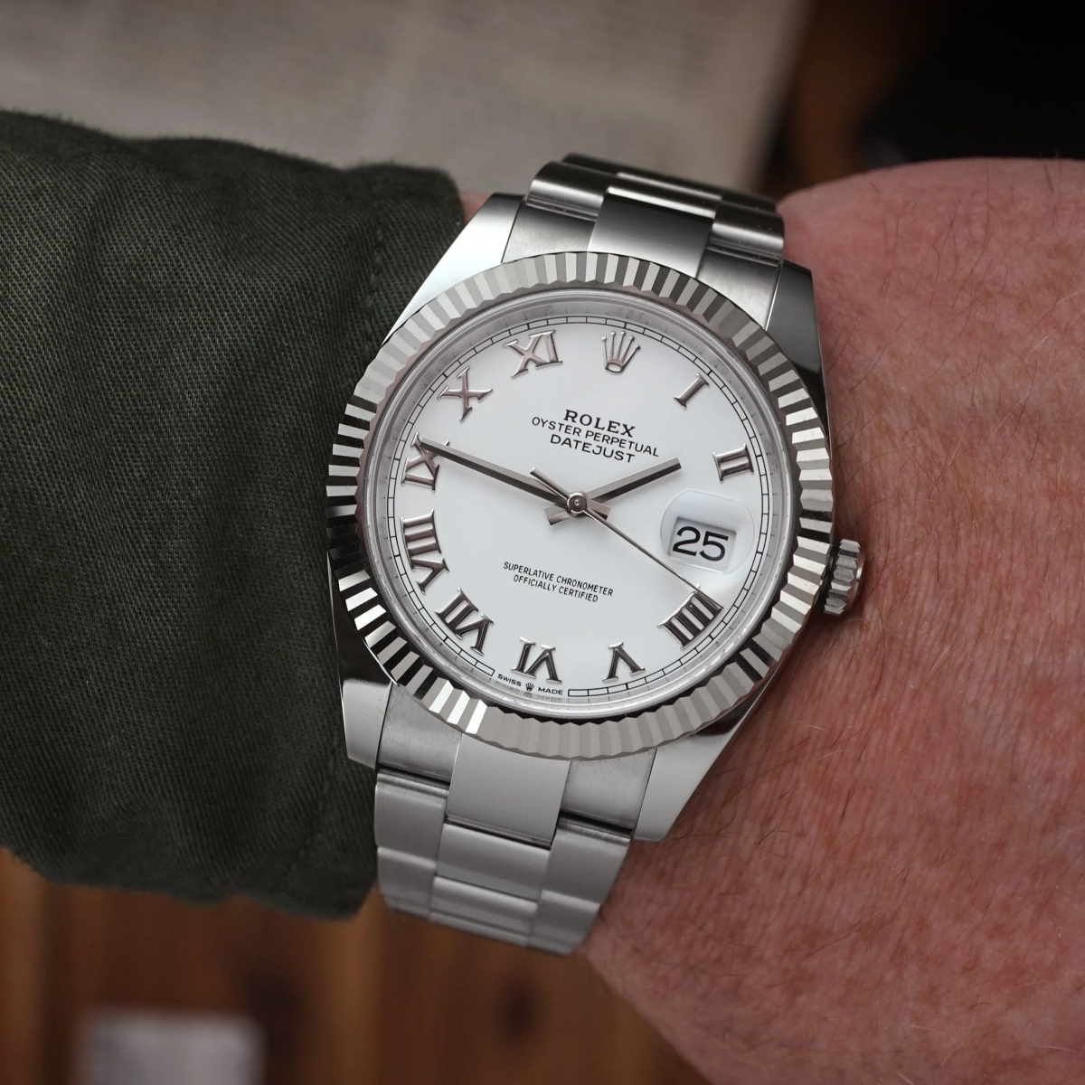 Rolex Datejust 126334 0023 Fluted Bezel White Roman Numeral Dial 41MM Mens Replica Watch