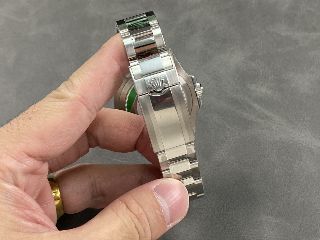 Rolex GMT Master II Oystersteel M126710GRNR 0004 Automatic 40mm