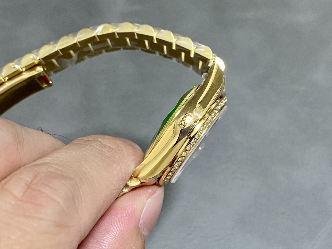 Rolex Datejust 31 Yellow Gold Mother-of-Pearl Diamond Dial Diamond Bezel m278288rbr 0006