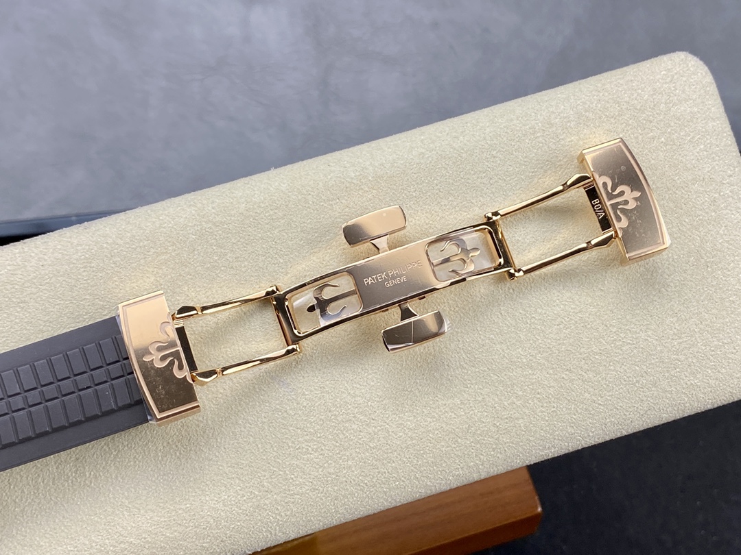 Replica Patek Philippe Aquanaut 5167R 001 40mm Mens Watch