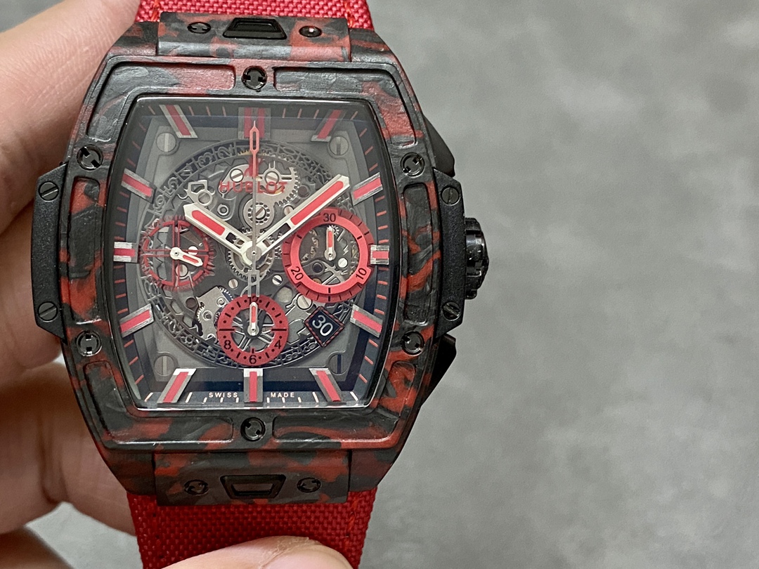 Hublot Big Bang 642.QV.0113.NR.CNY21 42MM
