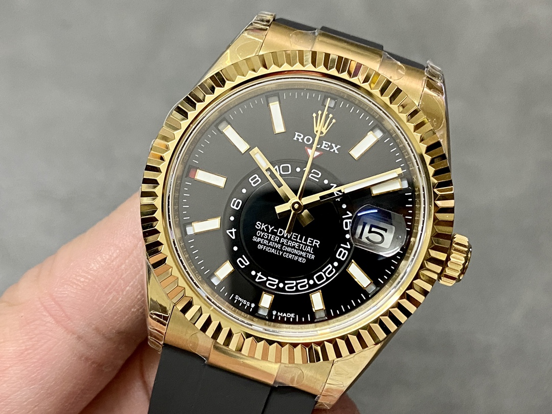 Rolex Sky Dweller m336238 0002 Yellow Gold Black Dial 42mm Mens Replica Watch