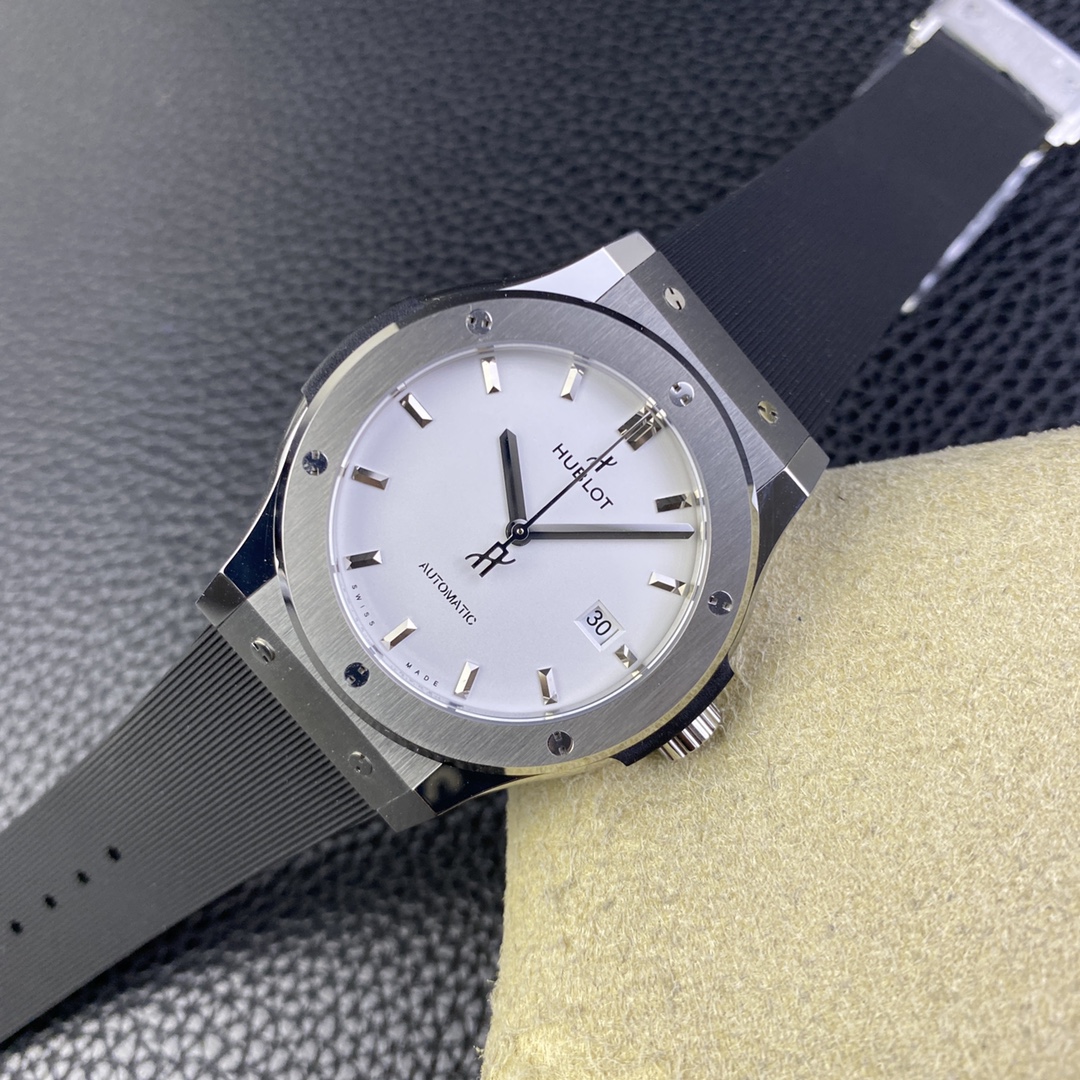 Hublot Classic Fusion 511.co.1181.rx 45mm Mens