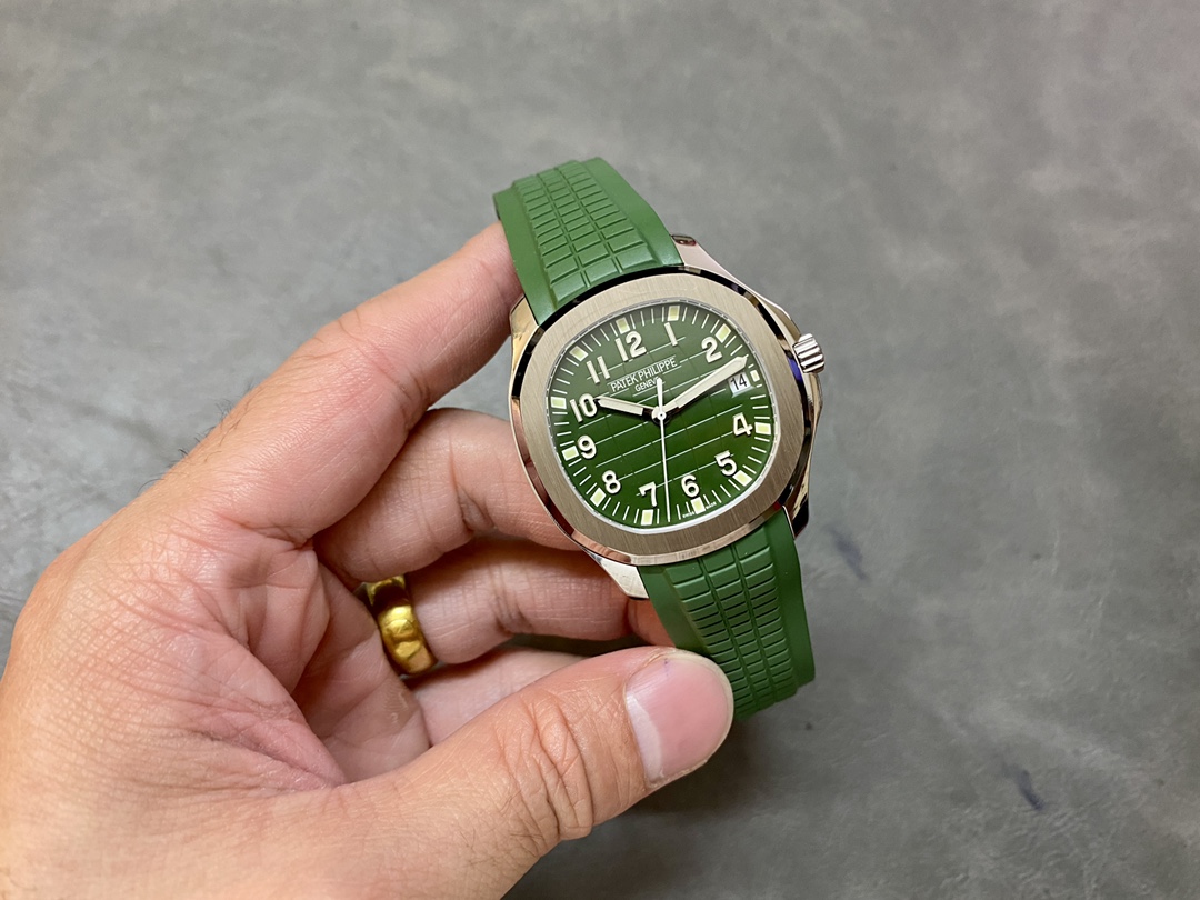 Replica Patek Philippe Aquanaut 5168G 010 40mm Mens Watch