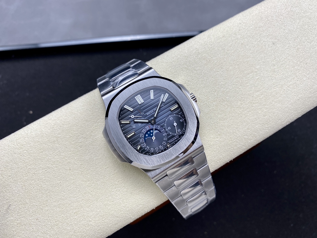 Replica Patek Philippe Nautilus 5712 1A 001 40mm Mens Watch
