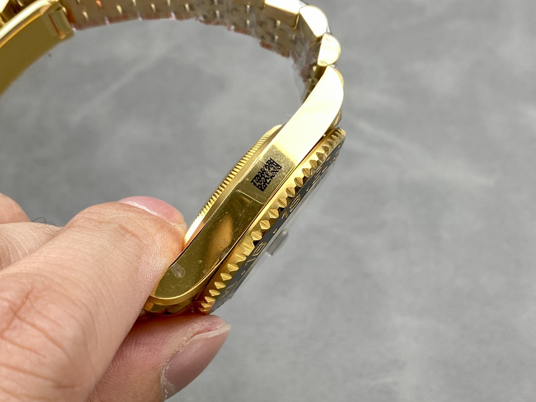 Rolex GMT Master II 40mm m126718grnr 0001 Oyster Bracelet Black Dial Mens Replica Watch