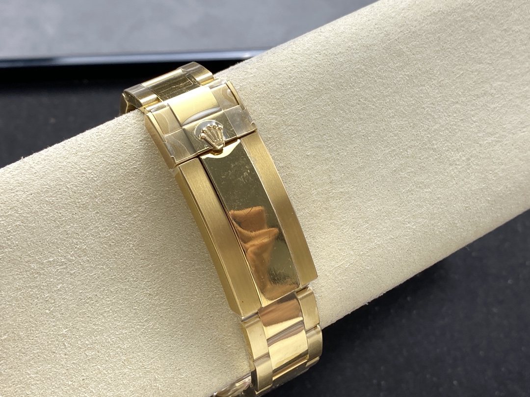 Rolex New 2024 Release Deepsea Gold Blue Dial 136668LB