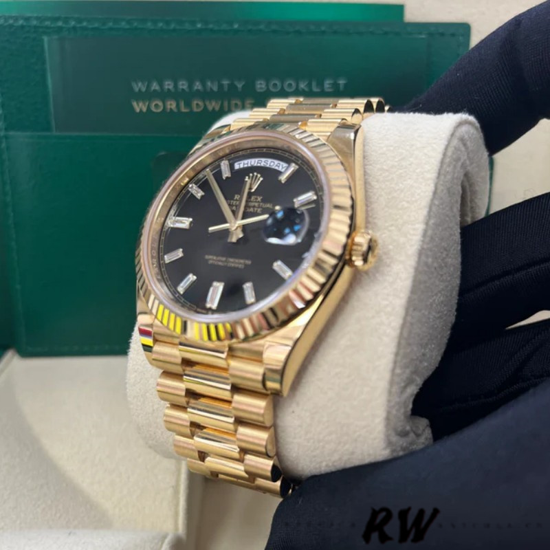 Rolex Day-Date 228238 Black Diamond Dial Fluted Bezel 40mm Mens Replica Watch