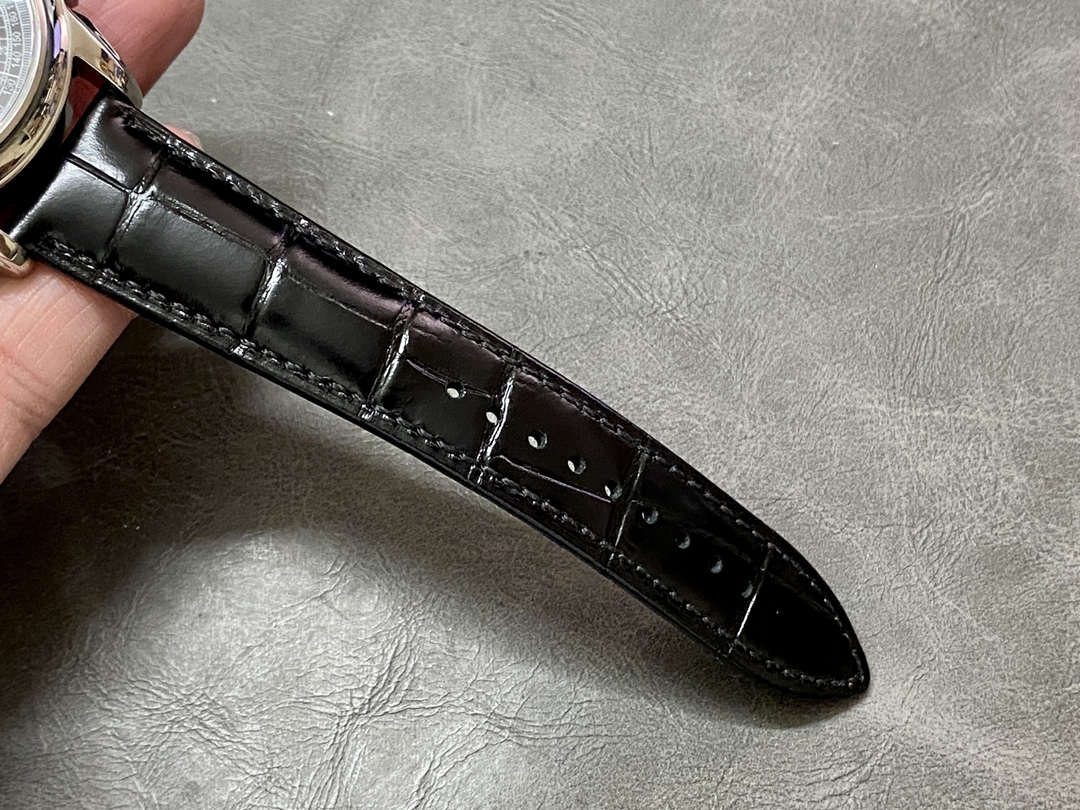 Patek Philippe Perpetual Calendar Chronograph Grand Complications 5970P 001