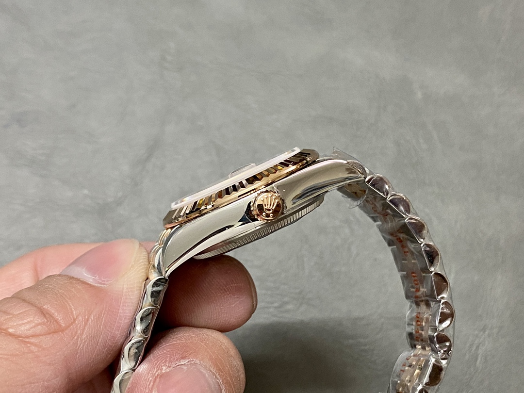 Rolex Datejust 31 Rose Diamond Dial M278271 0024 Women's Watch