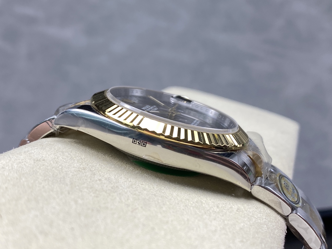 Rolex Datejust Grey Two Tone M126333 0019 41mm Mens