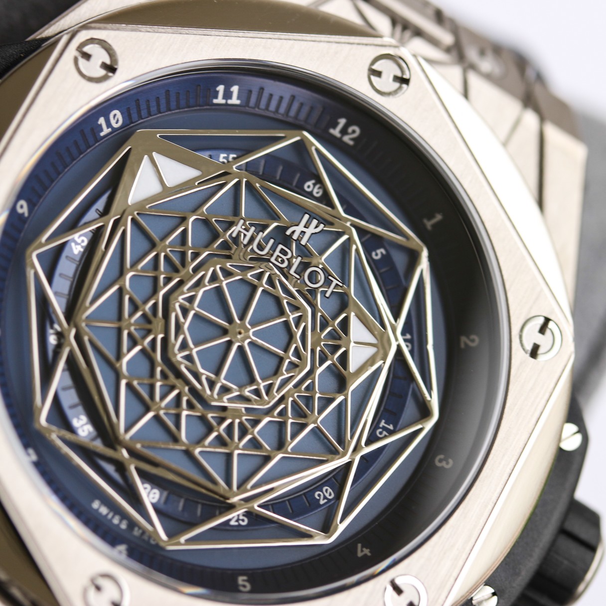 Hublot Big Bang 415.NX.1112.VR.MXM16 44mm
