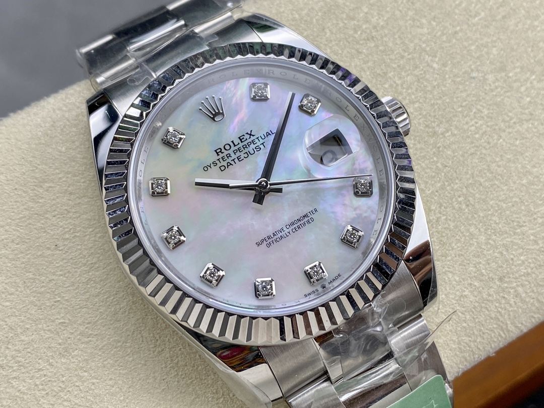 Rolex Datejust 126334 Fluted Bezel White MOP Dial 41MM Mens Replica Watch