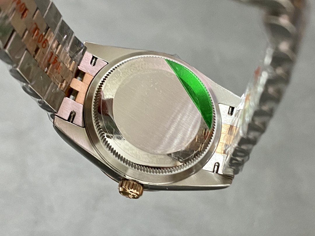 Rolex Datejust 31 Rose Diamond Dial M278271 0024 Women's Watch