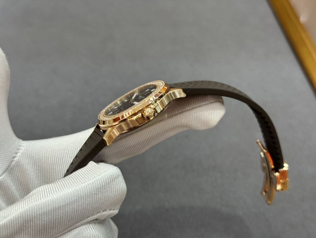 Replica Patek Philippe Aquanaut 5068R 001 Watch For Sale