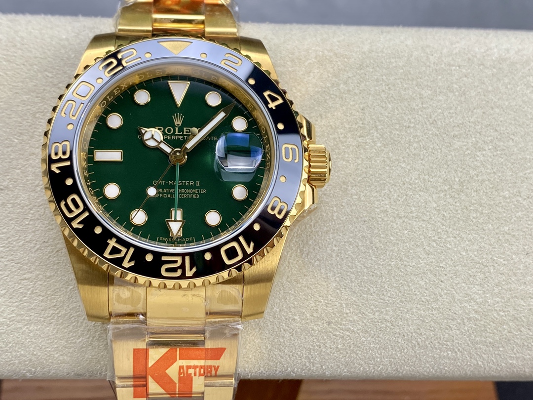 Rolex GMT Master II 116718LN Oyster Bracelet Green Dial 40mm Mens Replica Watch