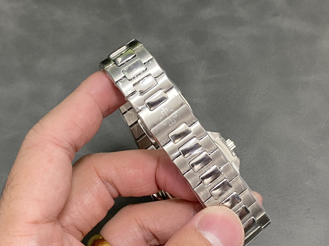 Patek Philippe Nautilus Perpetual Calendar White Gold Blue Dial 5740 1G 001 40mm