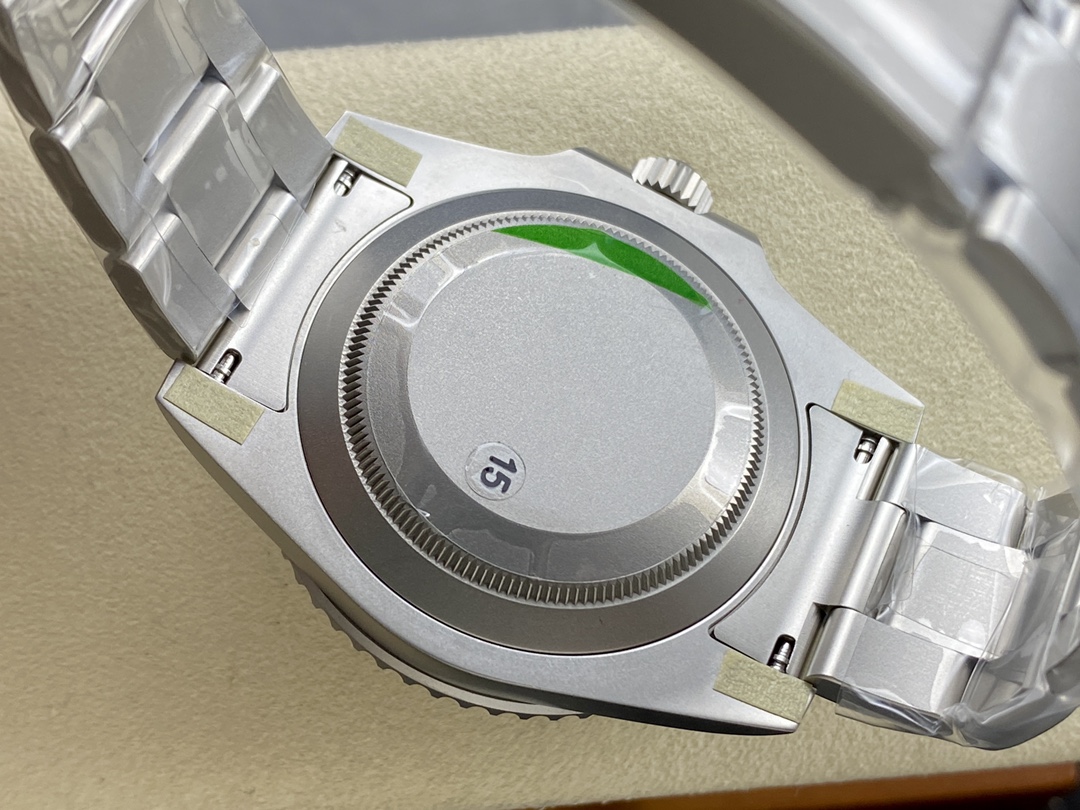 Rolex DIW Submariner Date Sandblasted  116610 Limited Edition Full 904L Grey Dial 40mm