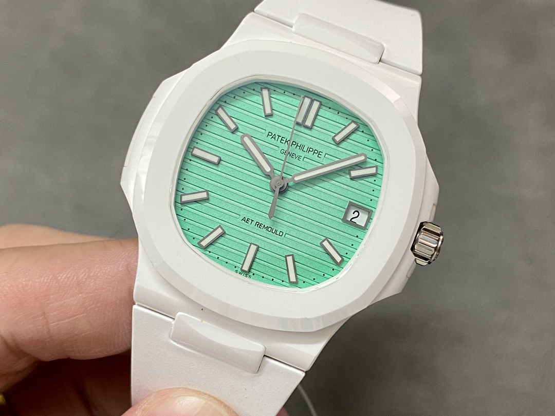 Patek Philippe Nautilus Green Dial 5711 40MM Watch