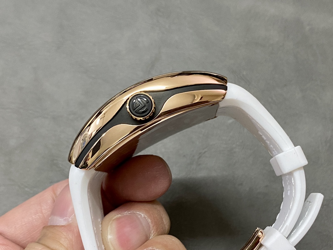 Franck Muller Vanguard Date Rose Gold V 45 SC DT 5N BC