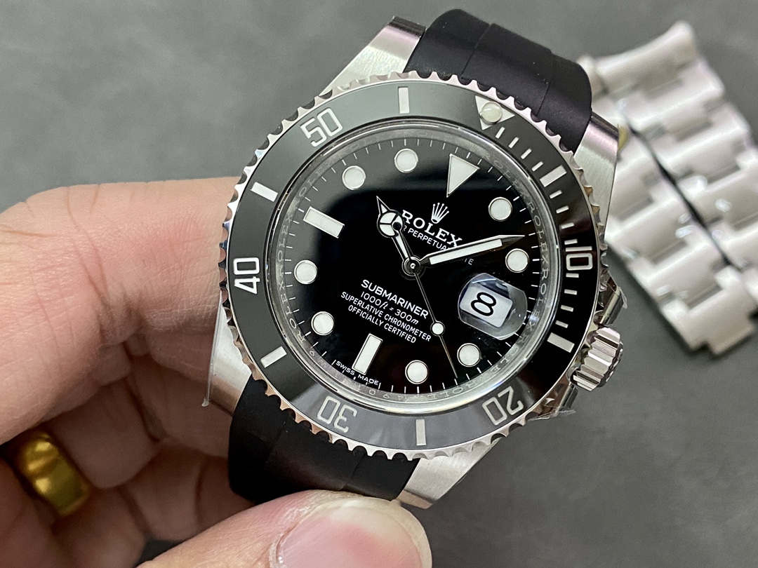 Rolex Submariner 126610LN Black Rubber Strap Black Dial 41mm Mens Replica Watch