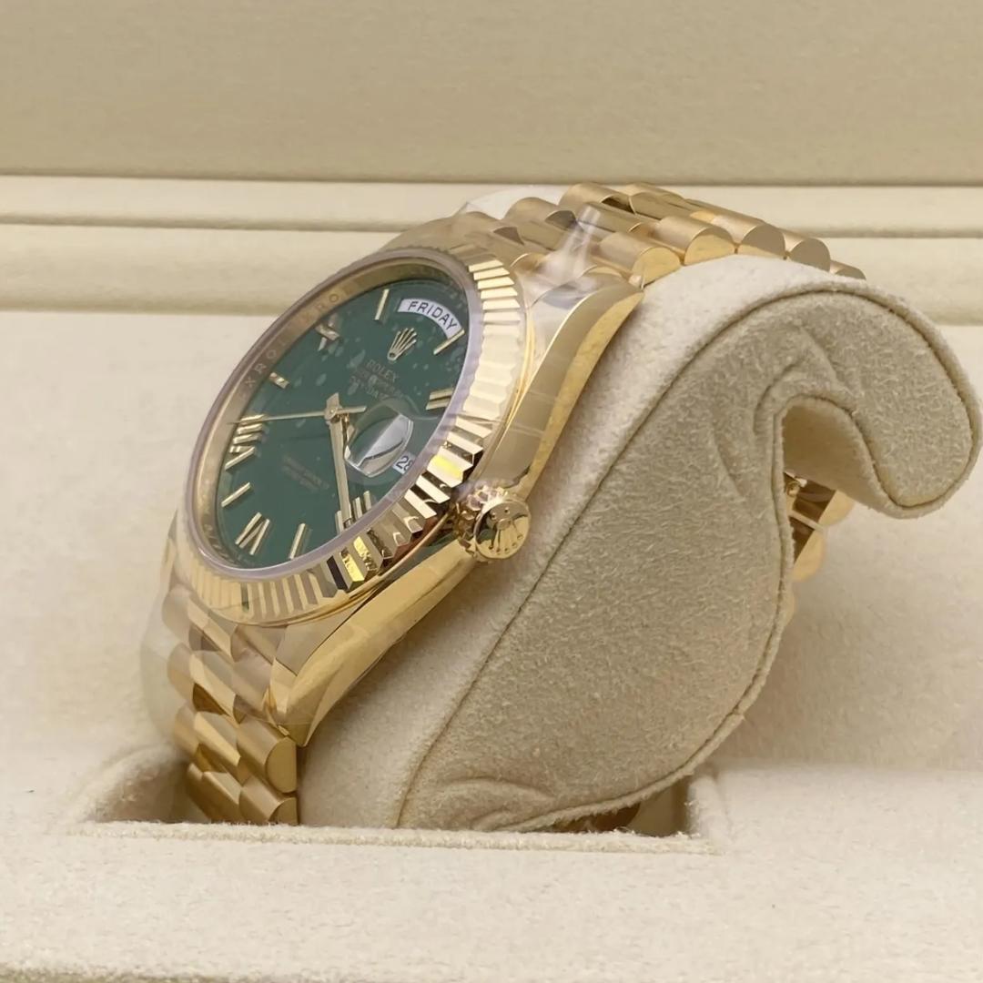 Rolex Day Date 40 President 228238 0061