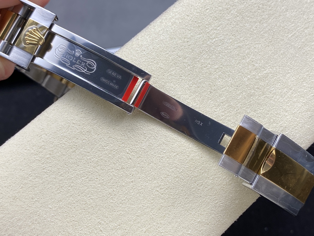 Rolex Explorer 36 Black Dial Yellow Gold M124273 0001 Women's Watch