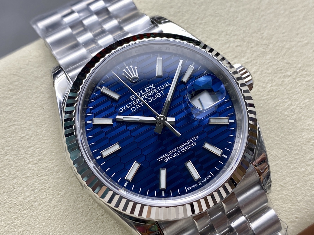 Rolex Datejust 126234 Fluted Bezel Blue Fluted Motif Dial 36MM Unisex Replica Watch