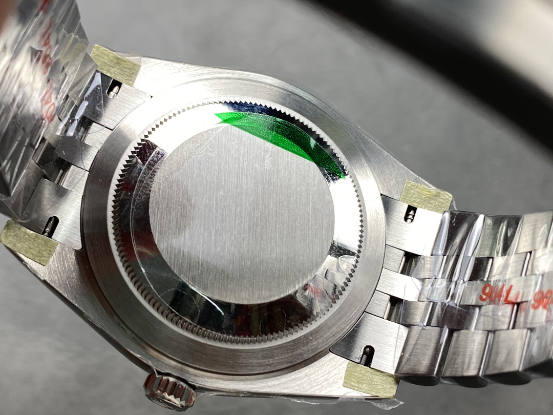 Rolex Datejust 41 41mm 126300 0012 Bright Black Index Dial