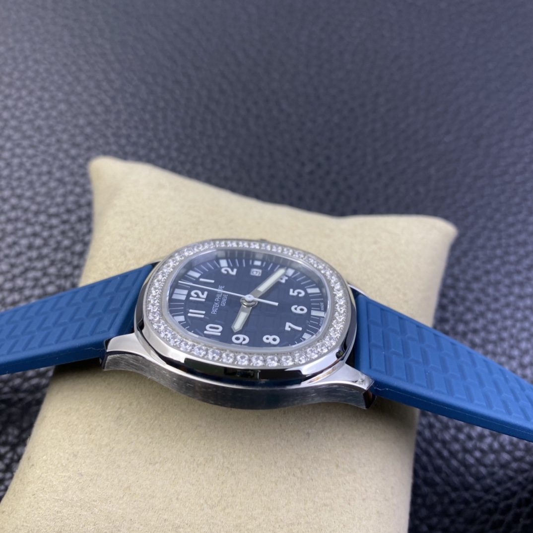 Replica Patek Philippe Aquanaut Blue 5067A 022 Watch For Sale