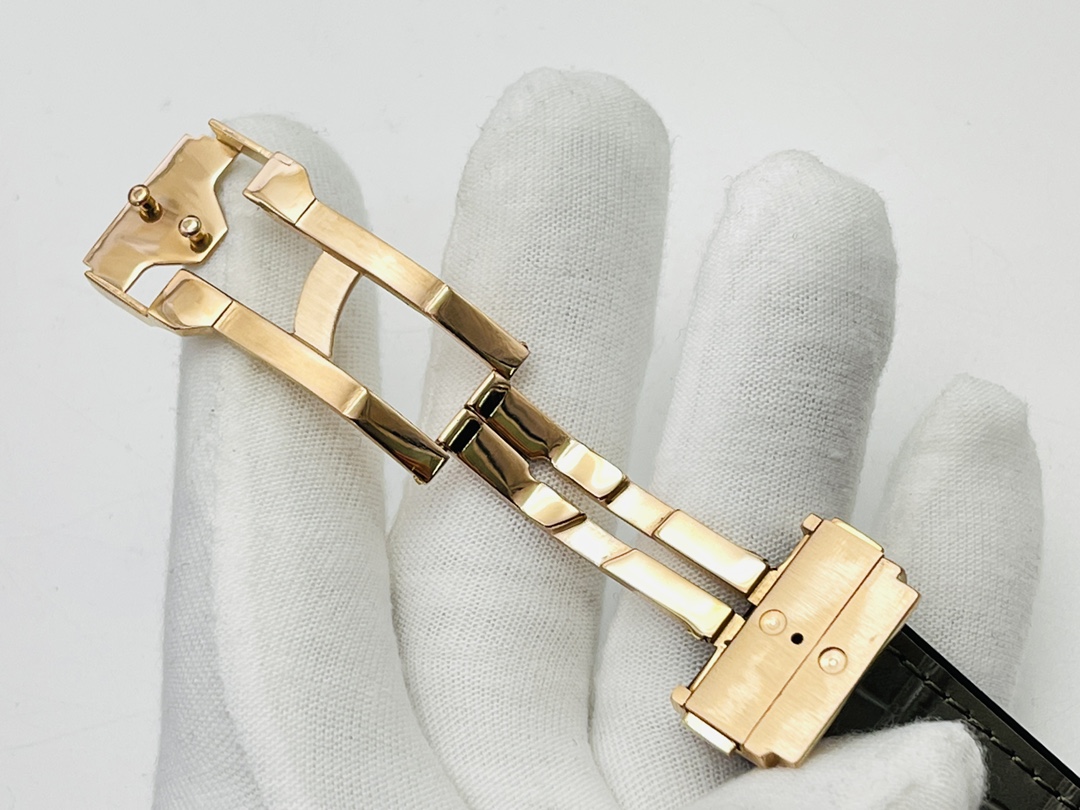 Hublot Classic Fusion King Gold 565.OX.7180.RX.1204 42mm