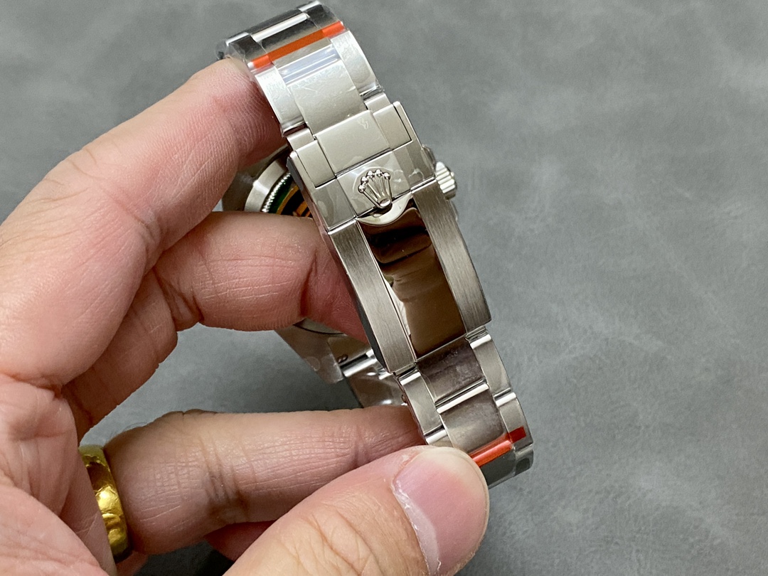 Rolex GMT-Master II 126710BLRO 0002