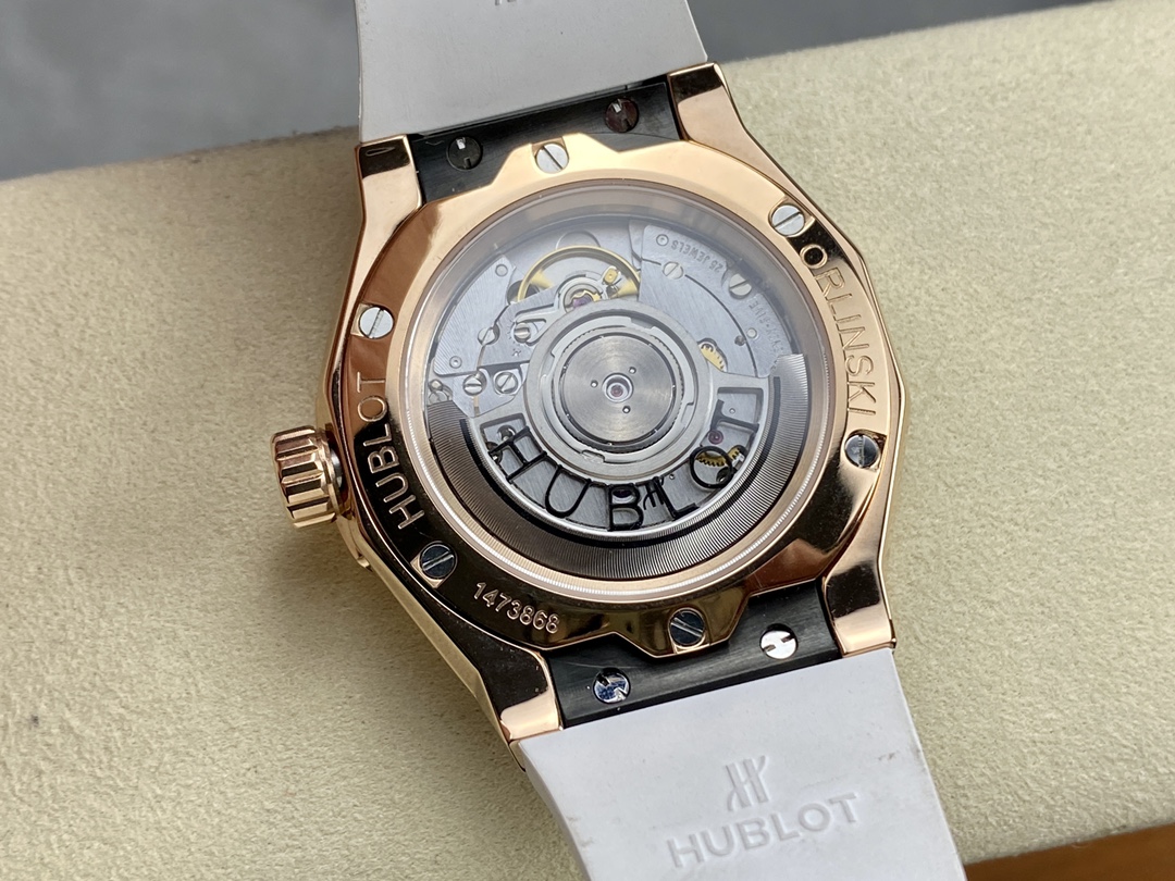 Hublot Classic Fusion 550.OS.2200.RW.1604.ORL20 40mm