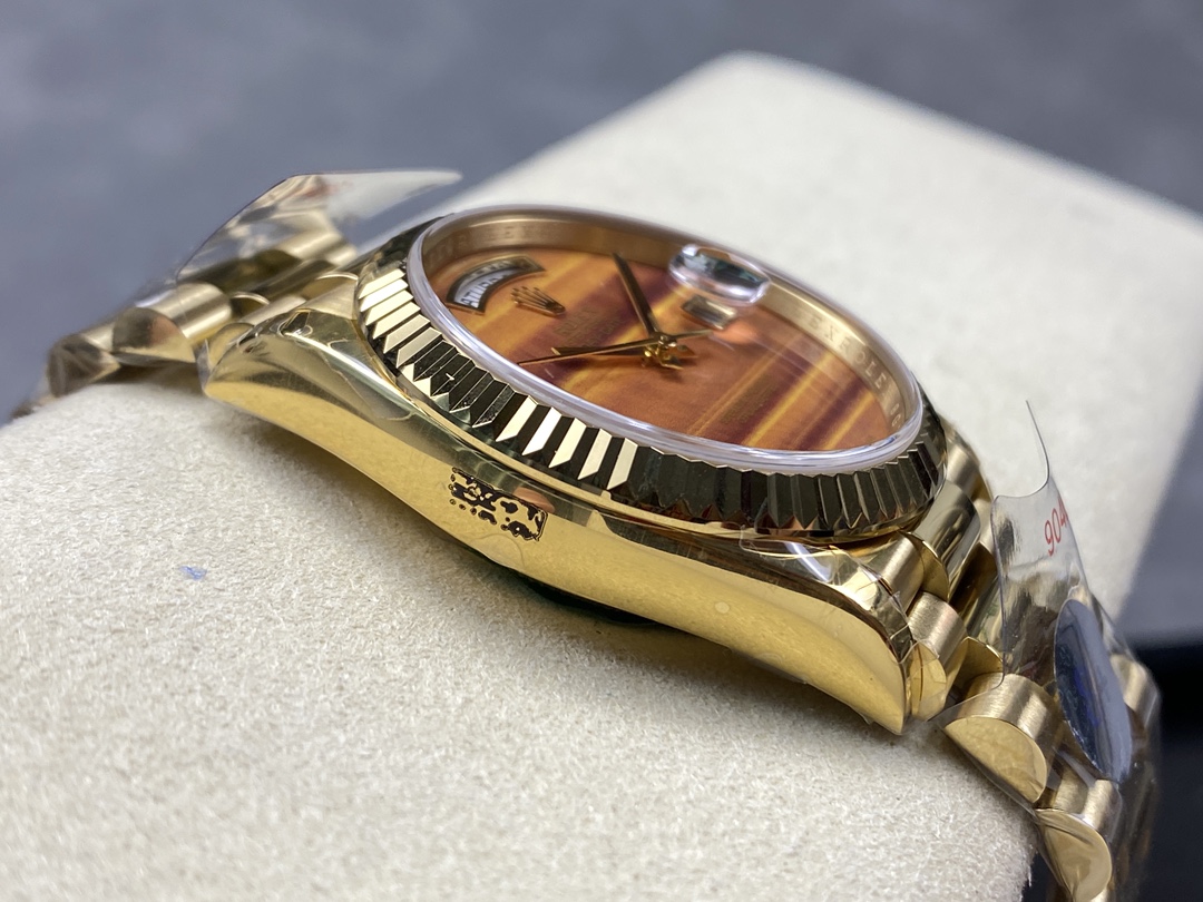 Rolex Day Date 18038 Yellow Gold Tigers Eye Watch