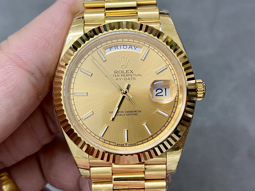Rolex Day-Date 128238 Fluted Bezel Champagne Index Dial 36MM Unisex Replica Watch