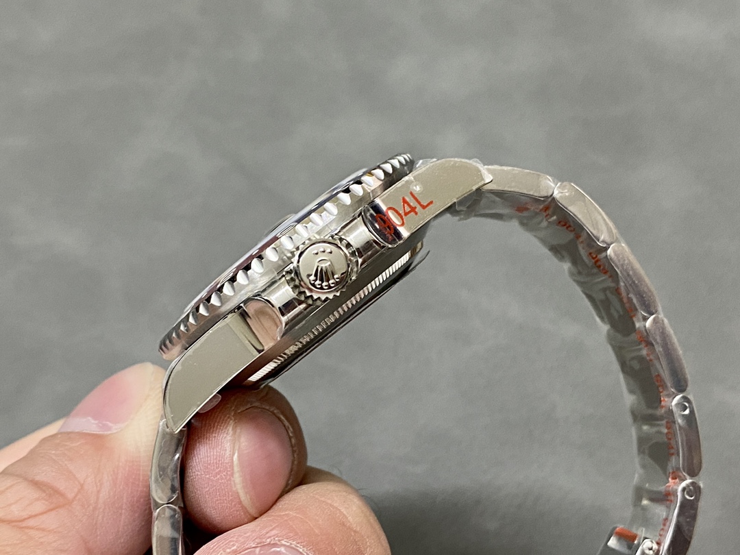 Rolex GMT-Master II 126710BLRO 0002