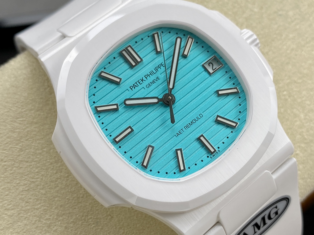 Patek Philippe Nautilus Blue 5711 40MM Watch