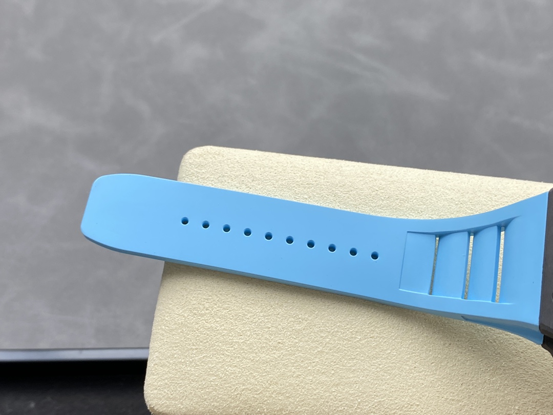 Richard Mille Rafael Nadal NTPT Carbon RM35-02 50mm