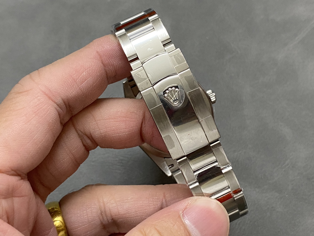 Rolex Datejust 126200 Blue Dial Stainless Steel 36MM Unisex Replica Watch