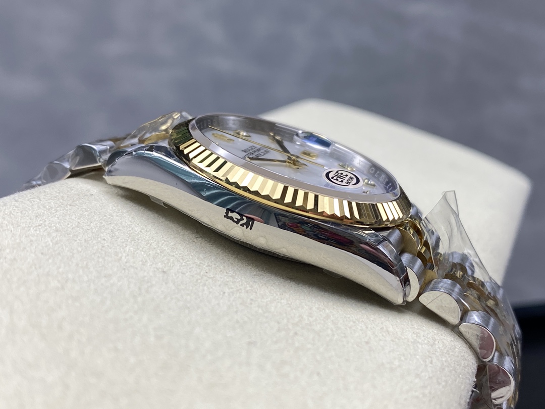 Rolex Datejust 126233 White MOP Diamond Dial Fluted Bezel 36MM Unisex Replica Watch